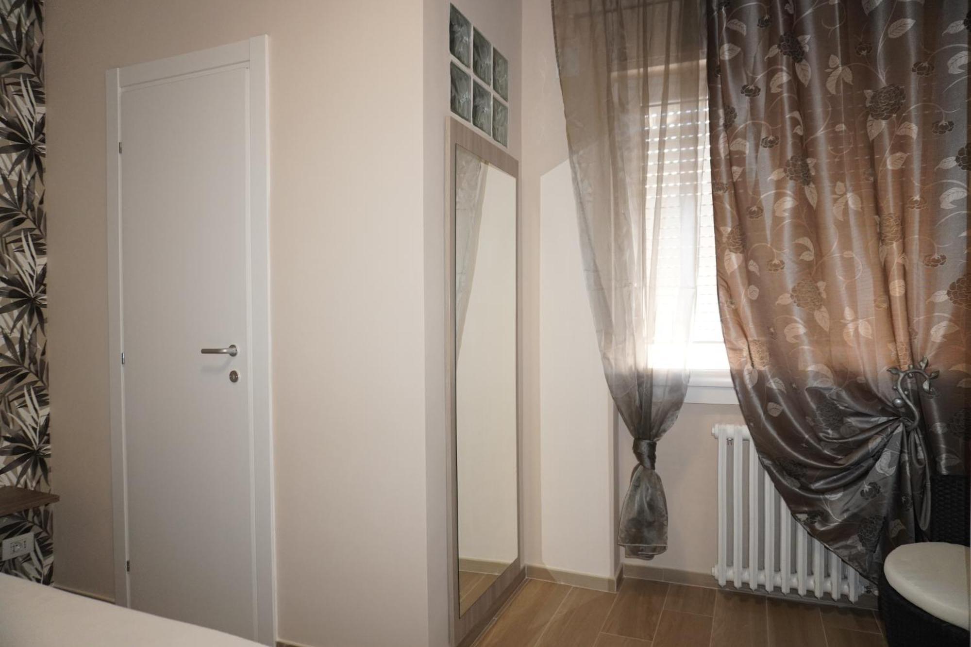 Ferienwohnung La Casa Di Barbara E Franca Rom Exterior foto